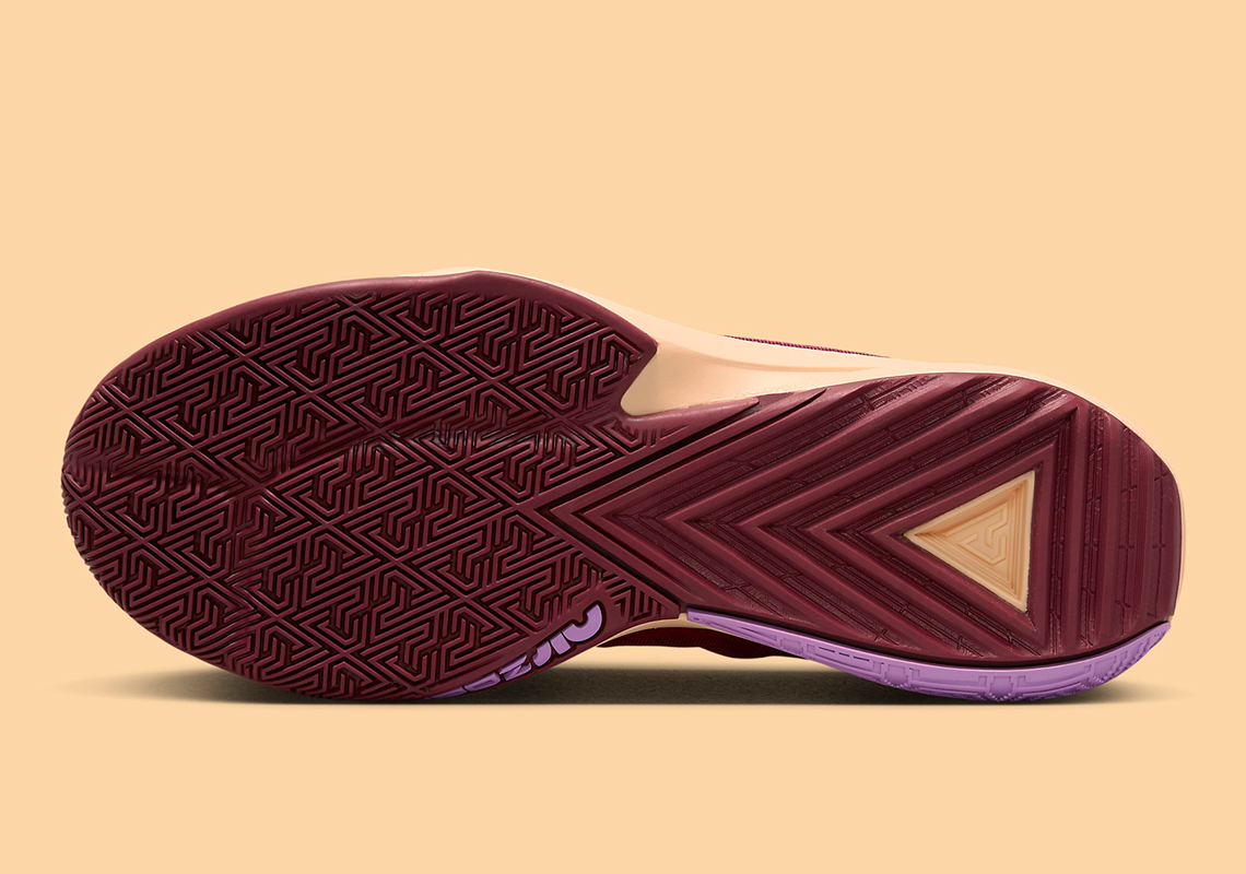 Nike Zoom Freak 5 Alphabet: Sự Kết Hợp Màu Sắc Độc Đáo! - 5