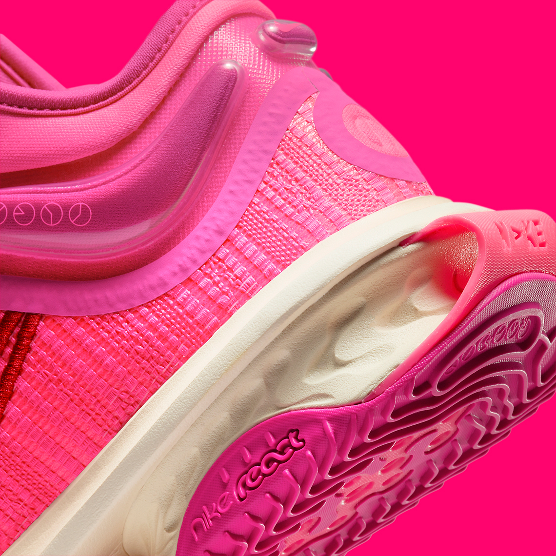 Nike Zoom G.T. Jump 2: Bộ sưu tập màu sắc dịp Lễ tình nhân đầy ấn tượng! Xem ngay hình ảnh chính thức của phiên bản mới này. - 8