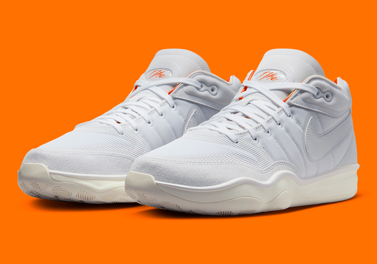 Nike Zoom GT Hustle 2 'White/Sail/Total Orange': Mẫu giày mới đầy lôi cuốn - 1