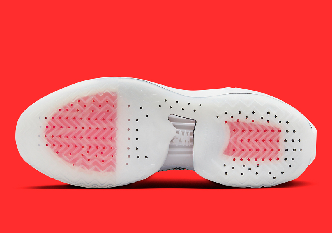 Nike Zoom GT Jump xuất hiện trở lại với màu đen và đỏ mặt trời - 5