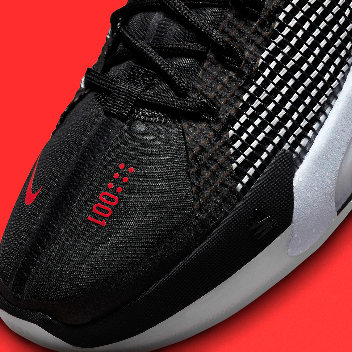 Nike Zoom GT Jump xuất hiện trở lại với màu đen và đỏ mặt trời - 8