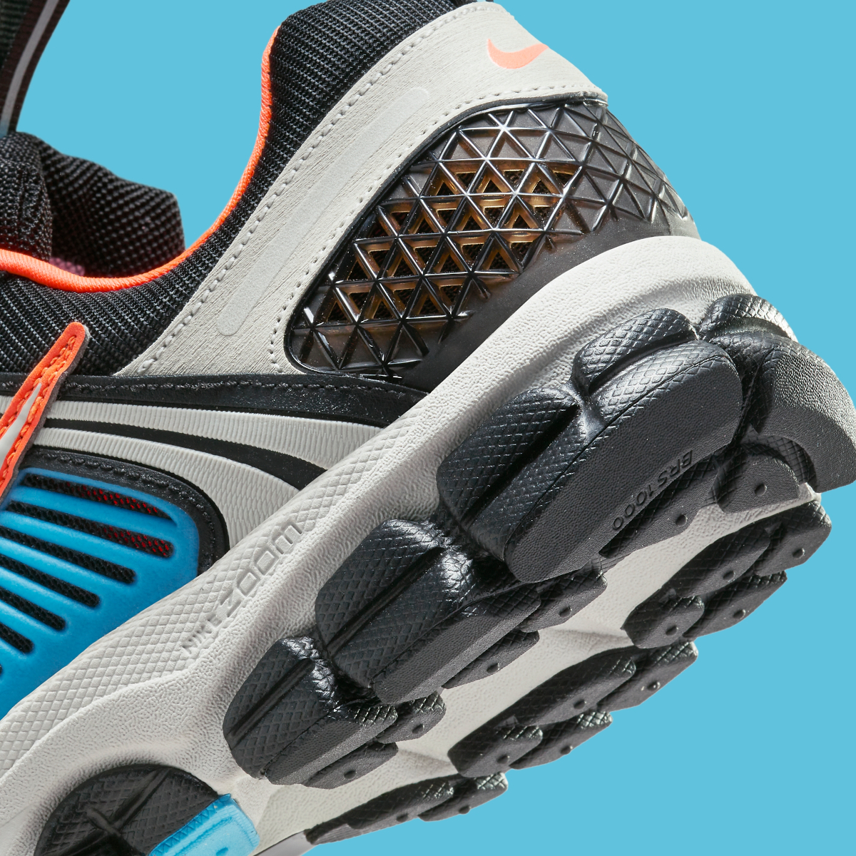 Nike Zoom Vomero 5 'Blue Gaze': Ra mắt ngày 8 tháng 3, 2024 - 8