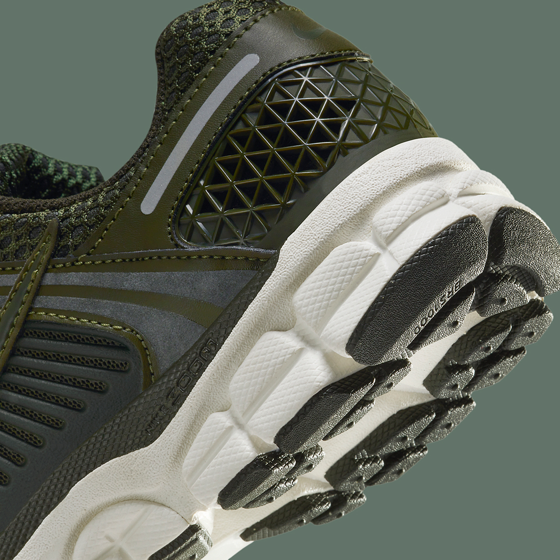 Nike Zoom Vomero 5: Bộ sưu tập màu sắc đa dạng cho mùa thu! - 8