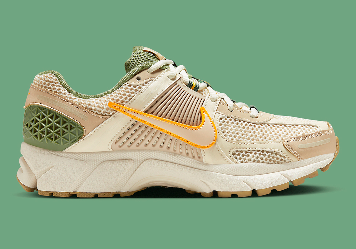 Nike Zoom Vomero 5 - Mẫu giày mùa thu với gam màu Light Orewood Brown và Sail - 3