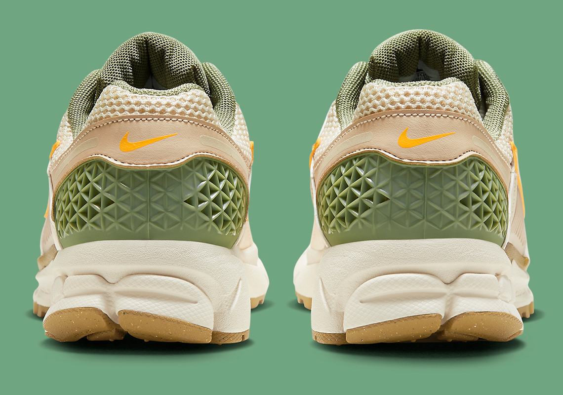 Nike Zoom Vomero 5 - Mẫu giày mùa thu với gam màu Light Orewood Brown và Sail - 5