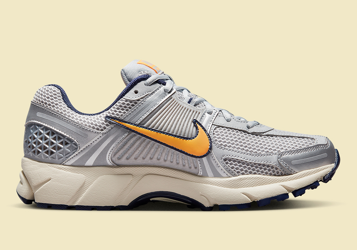 Nike Zoom Vomero 5 Pure Platinum/Laser Orange sẽ ra mắt trong vài tháng tới - 3