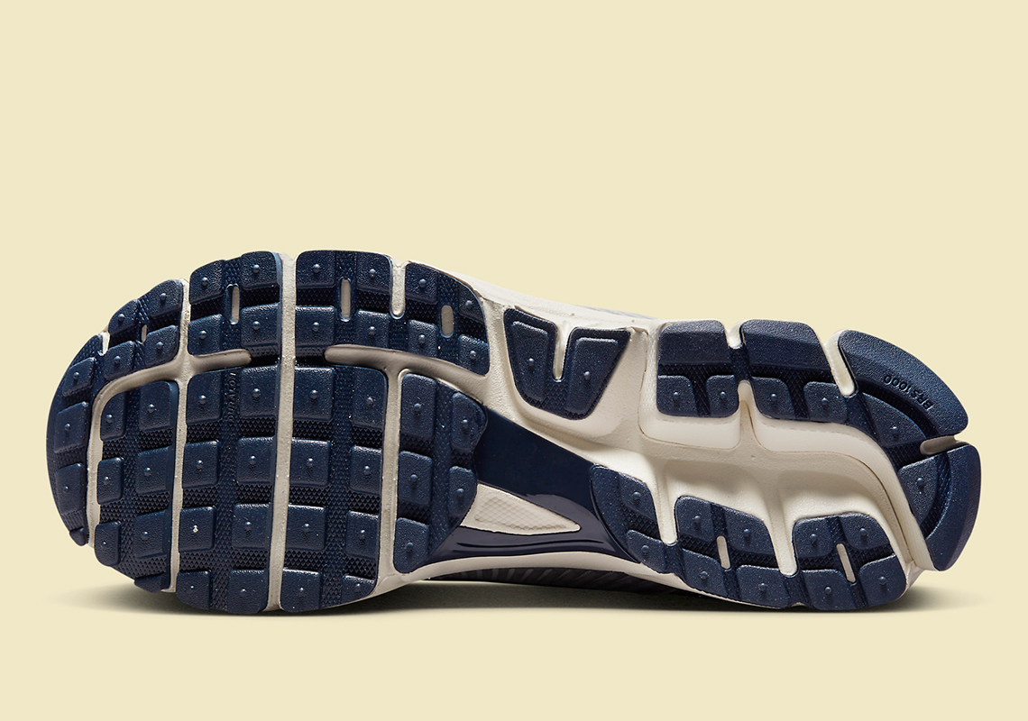 Nike Zoom Vomero 5 Pure Platinum/Laser Orange sẽ ra mắt trong vài tháng tới - 6