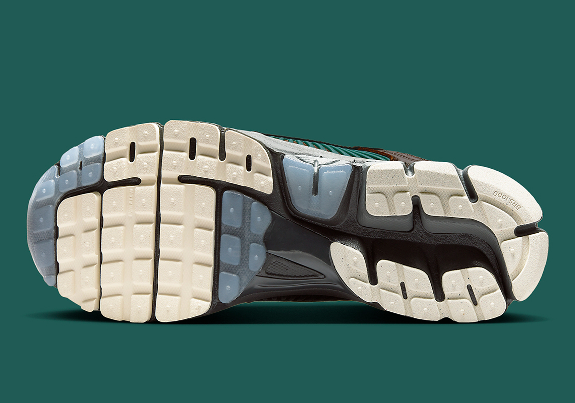 Nike Zoom Vomero 5: Sự Trở Lại Đầy Ấn Tượng Cho Năm 2023 - 6