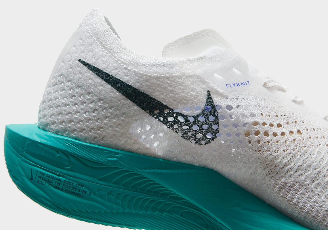 Nike ZoomX VaporFly 3 được phủ màu Aquatone nổi bật - 5