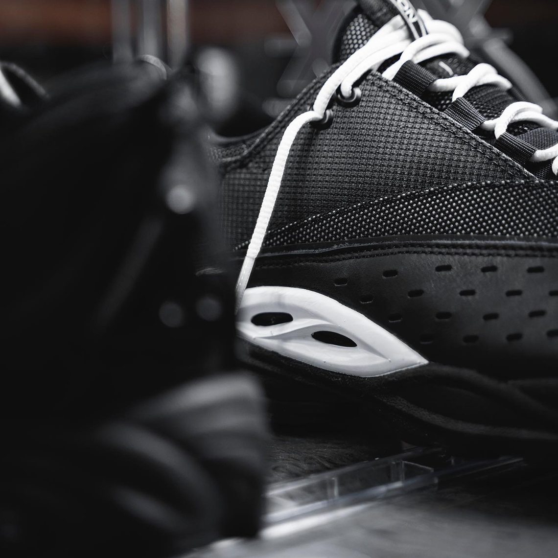 NOCTA x Nike Air Zoom Drive: Sự Trở Lại Đáng Chú Ý Của Mẫu Giày Khiêu Vũ Kinh Điển - 16