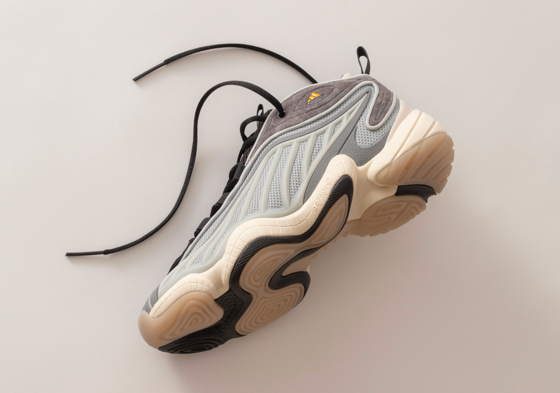 Packer Shoes tái hiện giày adidas FYW Intimidation trong mùa xuân 2023. - 20