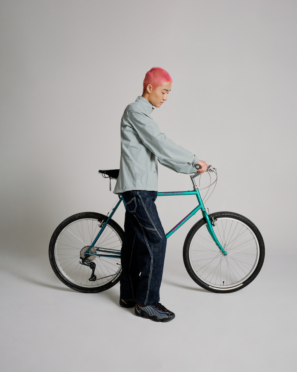 Packer Shoes tái hiện giày adidas FYW Intimidation trong mùa xuân 2023. - 4