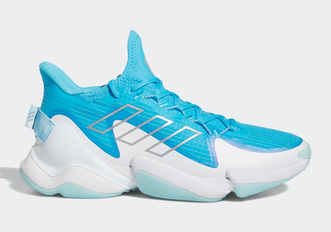 Pat Mahomes - Siêu sao NFL phát hành phiên bản Sky Rush cho giày sneaker adidas Impact FLX của mình - 2