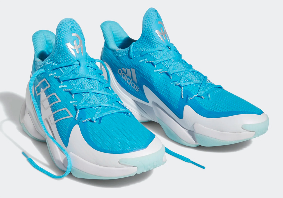 Pat Mahomes - Siêu sao NFL phát hành phiên bản Sky Rush cho giày sneaker adidas Impact FLX của mình - 4