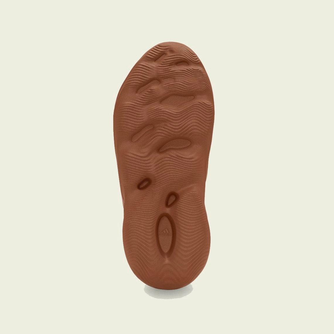 Phân phối cuối cùng: adidas Yeezy Foam Runner 'Clay Red' - Màu sắc mới chưa từng phát hành - 3