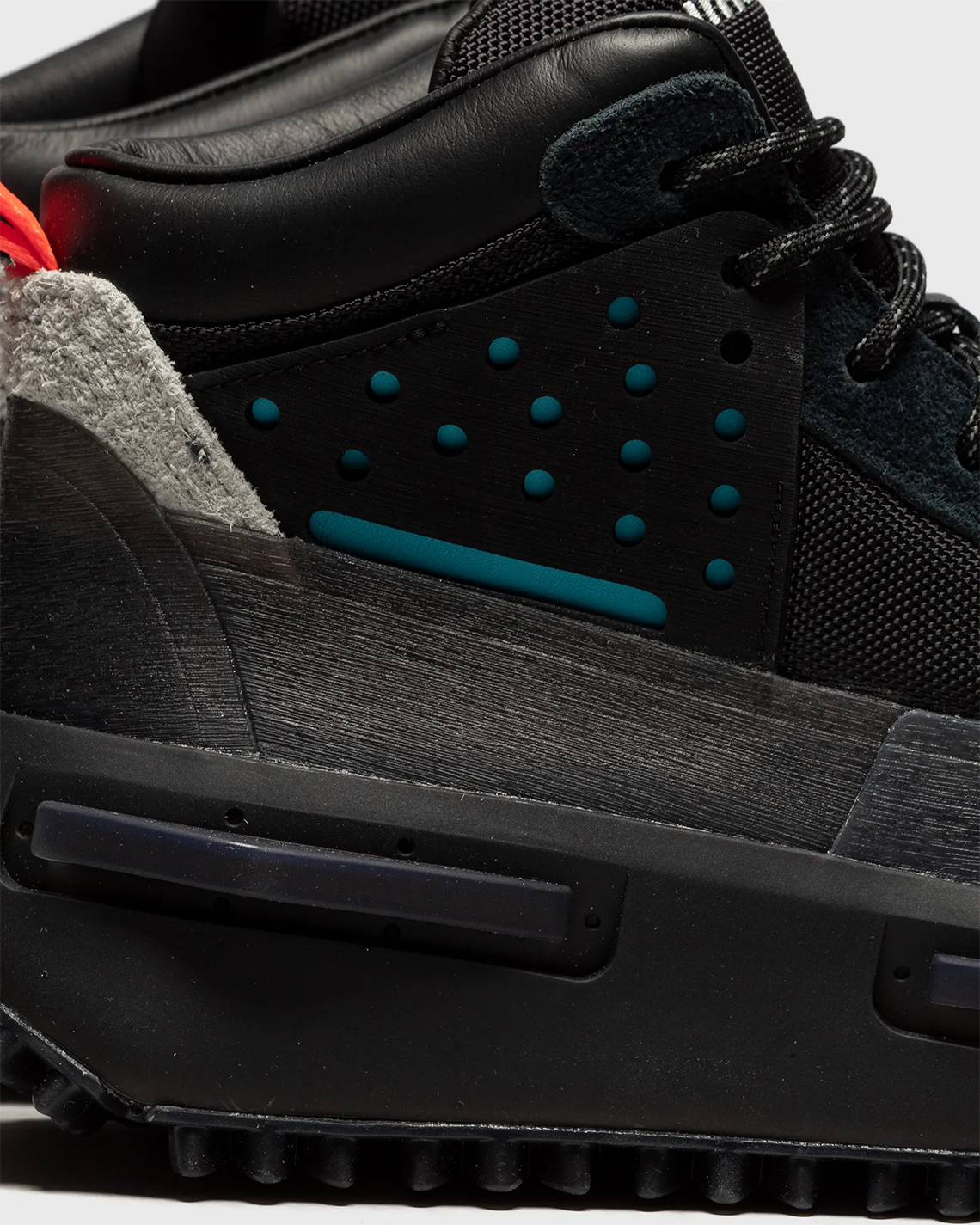 Pharrell's adidas NMD S1 RYAT màu Core Black/Red Red - 6