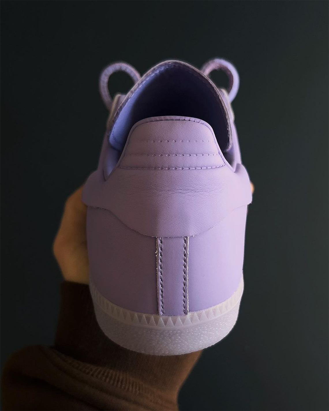 Pharrell Williams và adidas sắp ra mắt phiên bản mới của Samba Humanrace trong mùa xuân này - 4