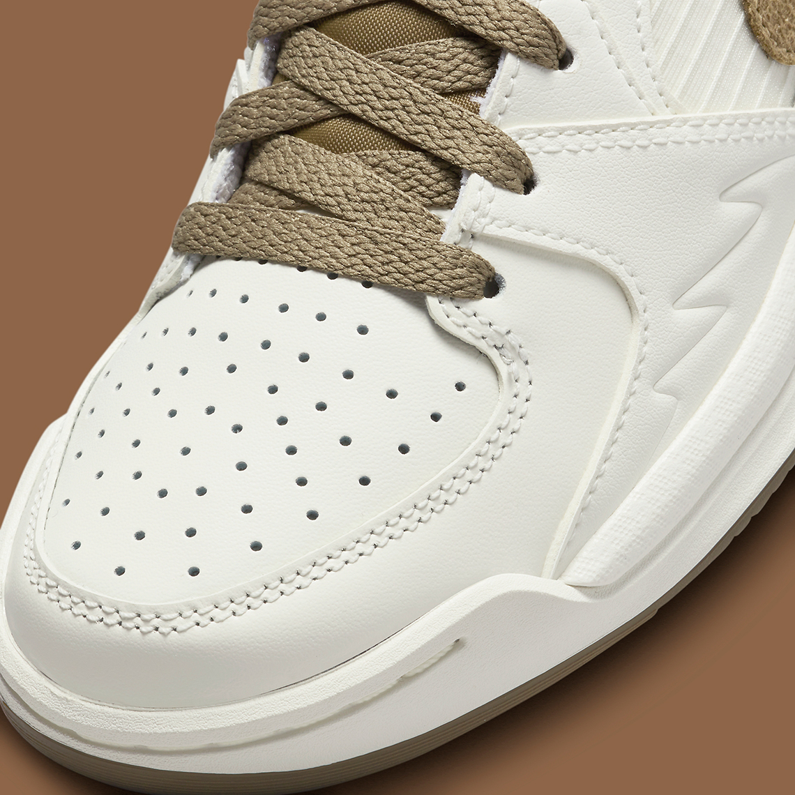 Phát hành mới: Jordan Stadium 90 'Sail/Olive' - Kết hợp độc đáo giữa truyền thống và hiện đại - 9