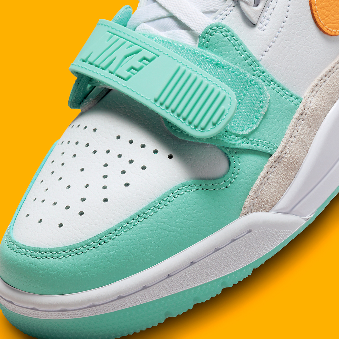 Phiên Bản Đặc Biệt Jordan Legacy 312 Guo Ailun PE: Sự Kết Hợp Độc Đáo - 8