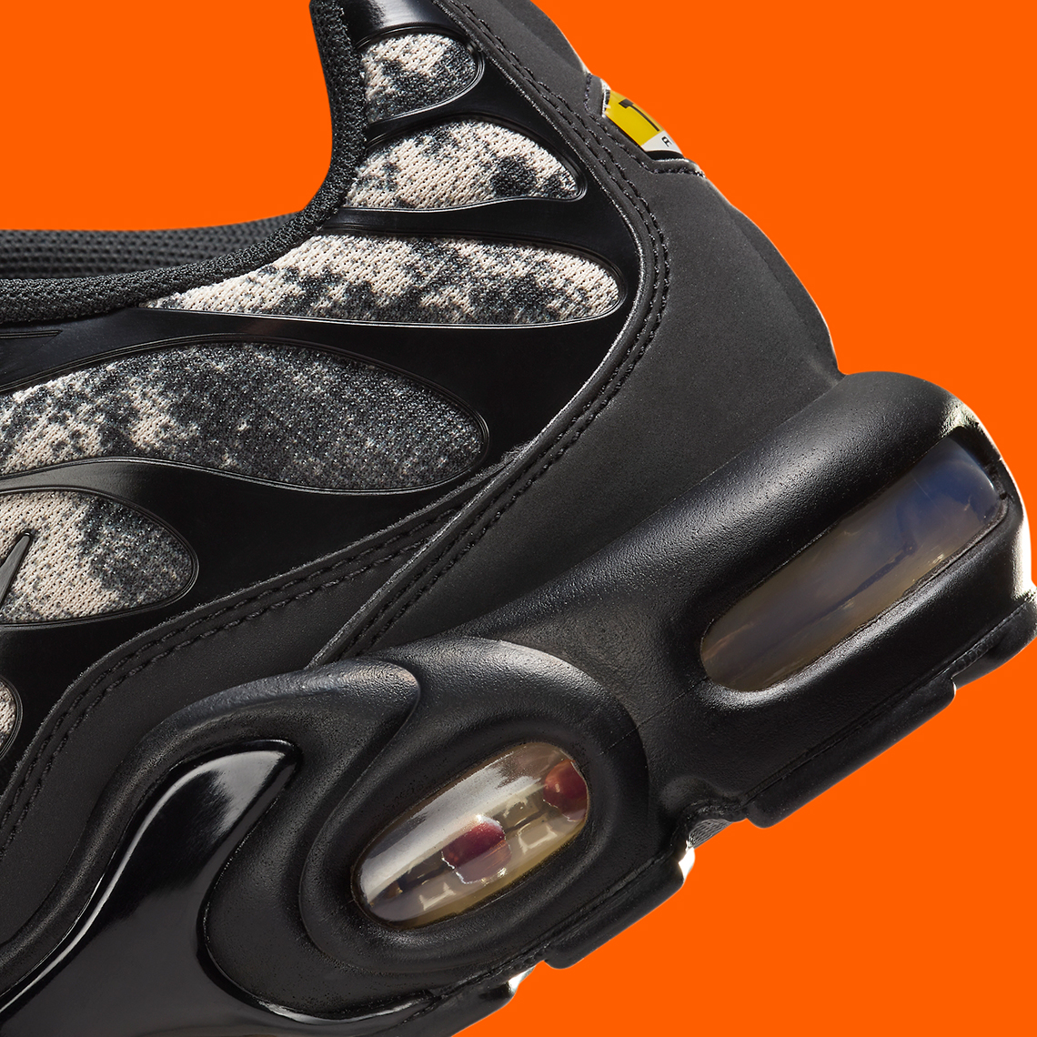 Phiên Bản Mới Của Air Max Plus Tạo Nên Thời Trang Sắc Màu Cho Mùa Thu/Đông - 7