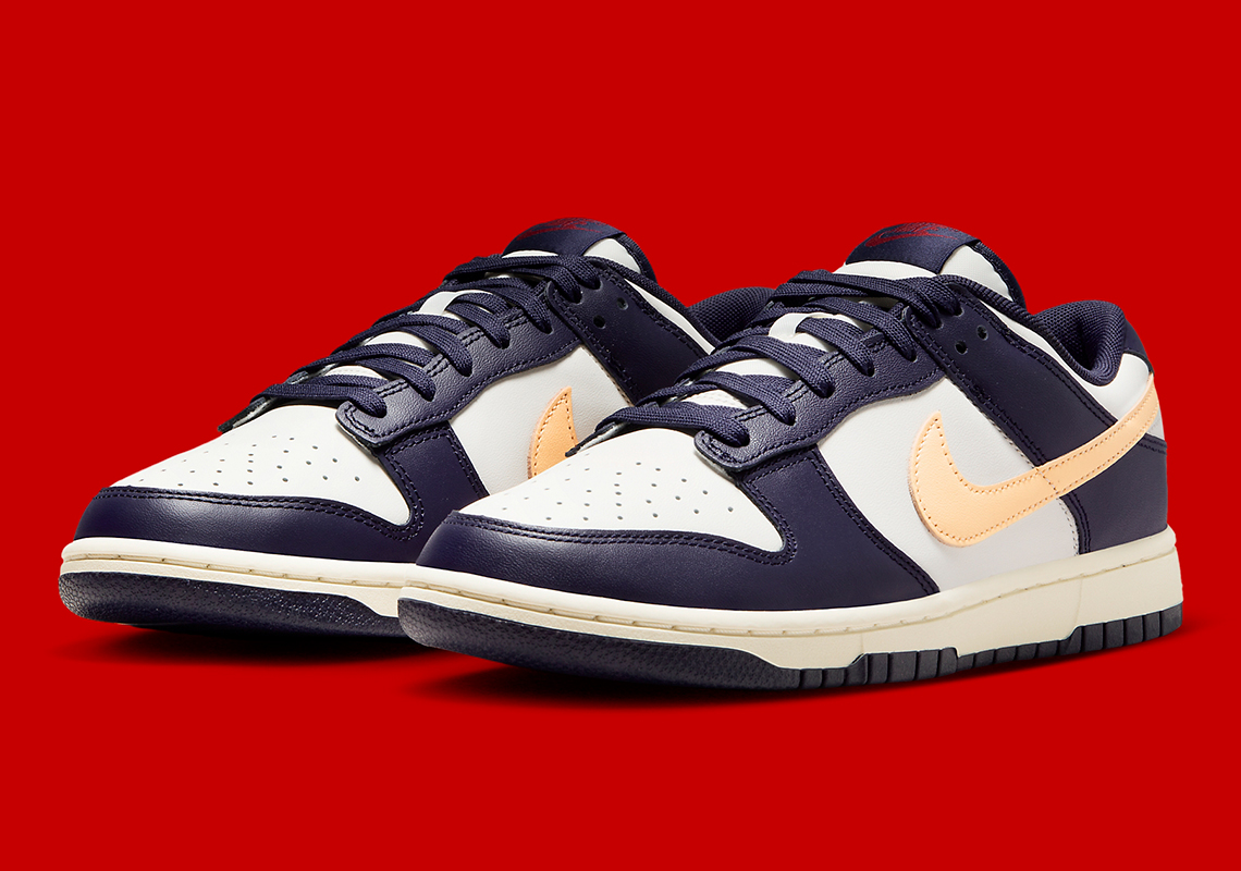 Phiên Bản Mới Của Nike Dunk Low Trình Làng Trong Bộ Sưu Tập 'From Nike To You' - 2