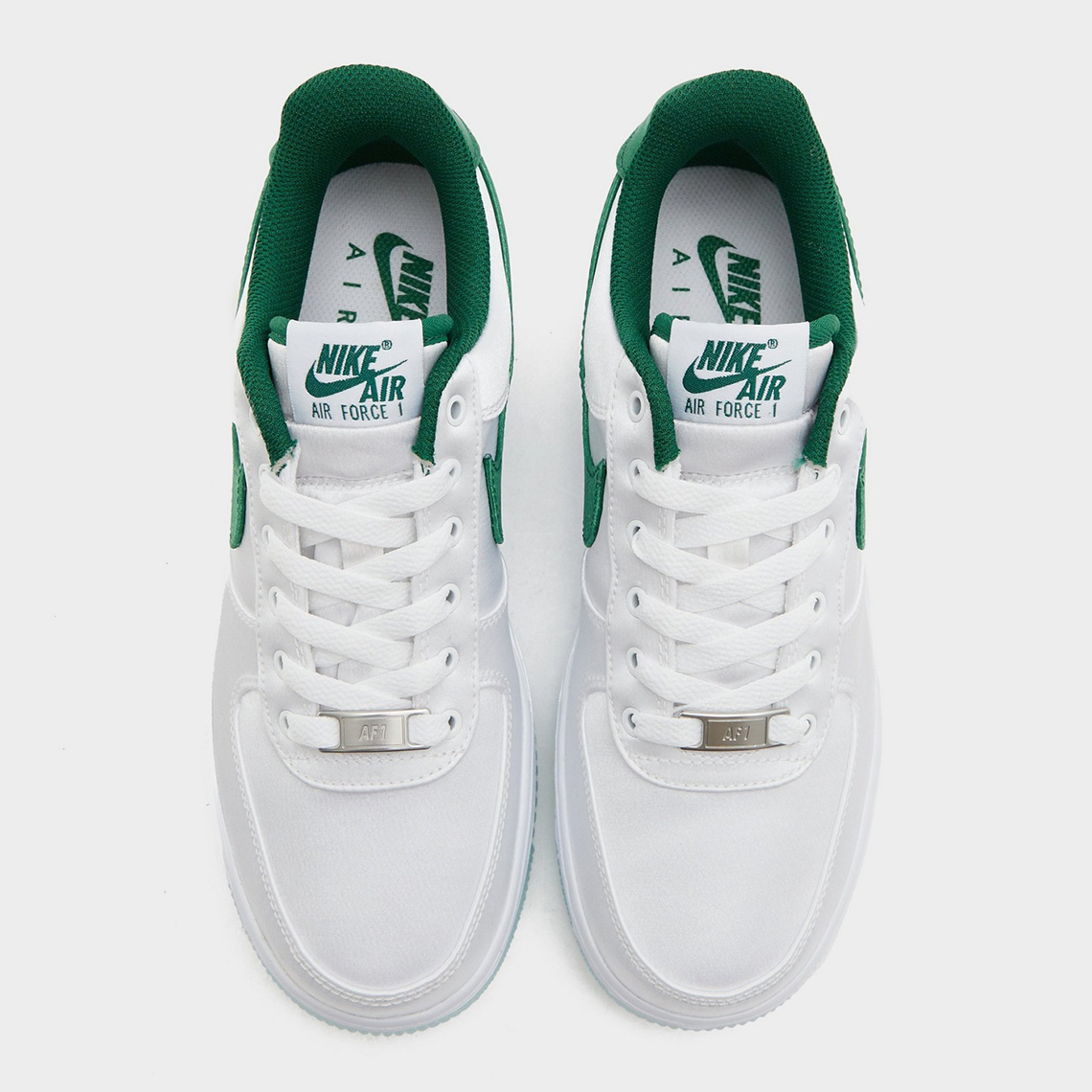 Phiên bản Nike Air Force 1 Low màu Pine Green được làm mới bằng chất liệu Satin - 6