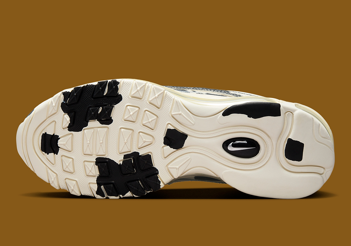 Phiên bản Nike Air Max 97 thể hiện hoa văn cọ bò - 5