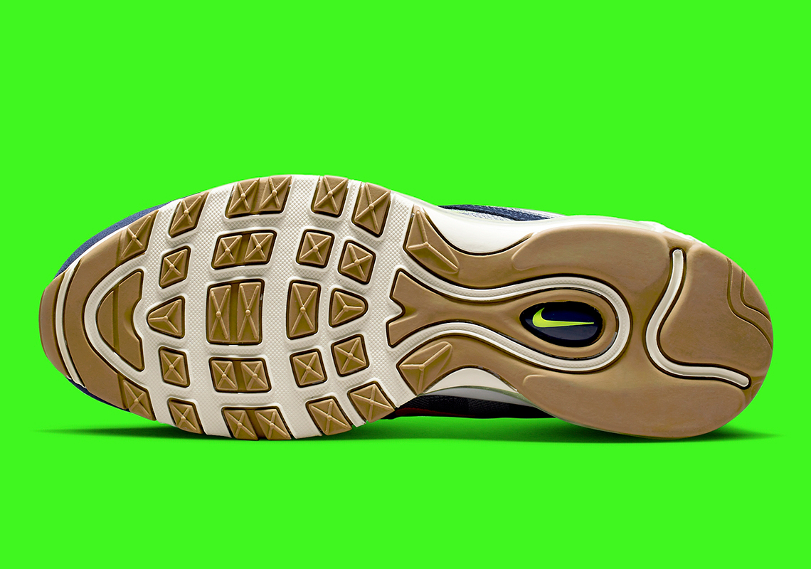 Phong cách Sashiko xuất hiện trên Nike Air Max 97 - 6