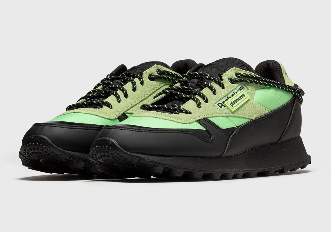 PLEASURES Thêm Thẩm Mỹ Punk Đặc Trưng Vào Reebok Classic Leather Và Nano 6000 - 2