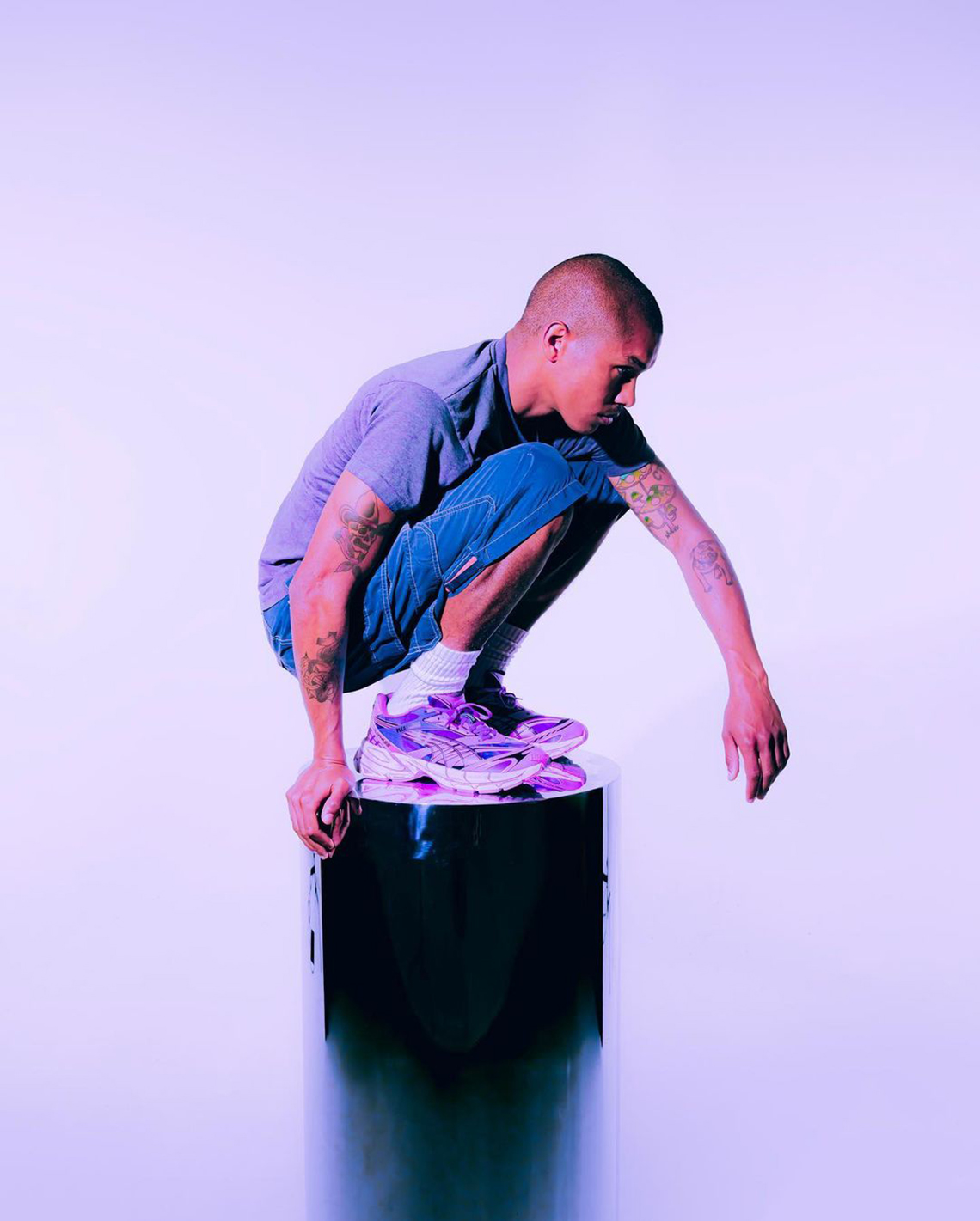 PLEASURES và PUMA hé lộ sự hợp tác mới trên mẫu giày Velophasis mang phong cách hoài cổ. - 2