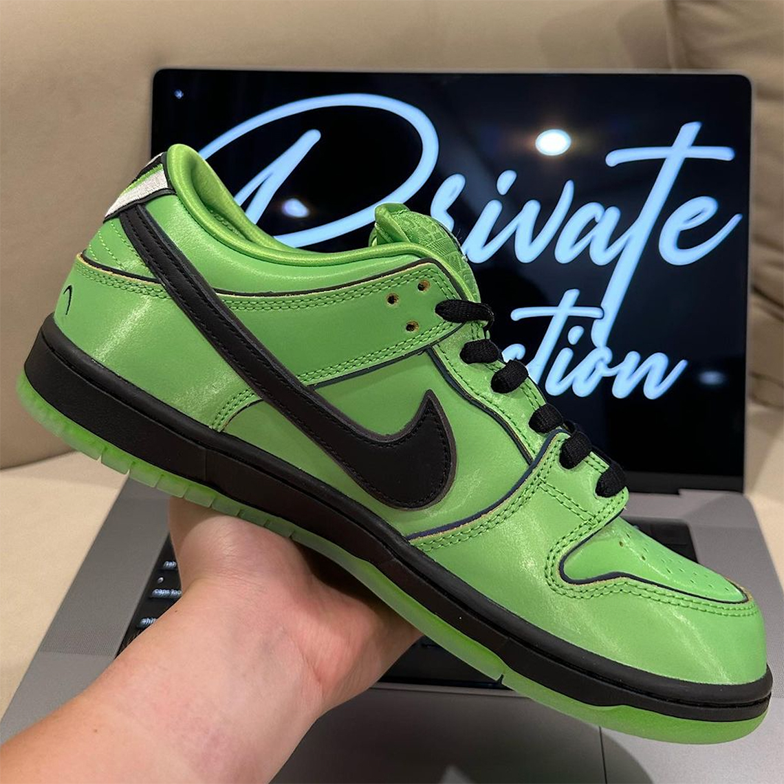 Powerpuff Girls x Nike SB Dunk Low 'Buttercup' - Sự Kết Hợp Độc Đáo - 2