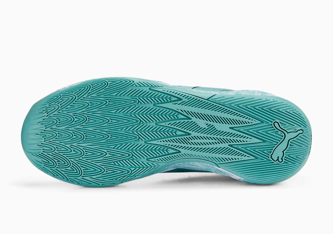 PUMA MB02 này có lớp hoàn thiện màu ngọc bích - 10