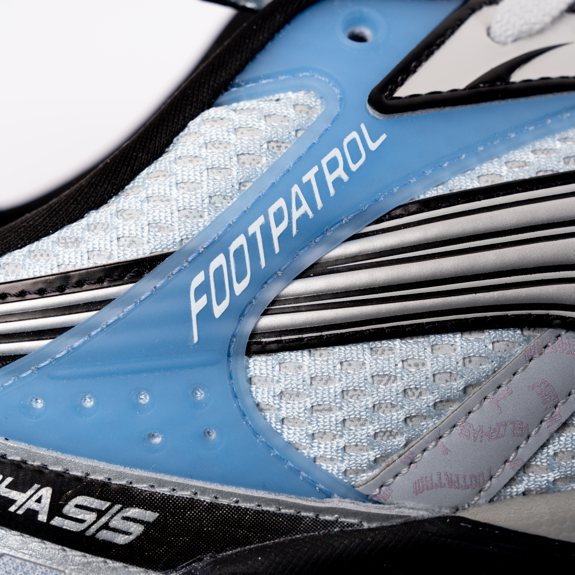 PUMA Velophasis Kết Hợp Cùng Footpatrol: Hiện Đại và Gợi Nhớ Thập Kỷ 2000 - 17