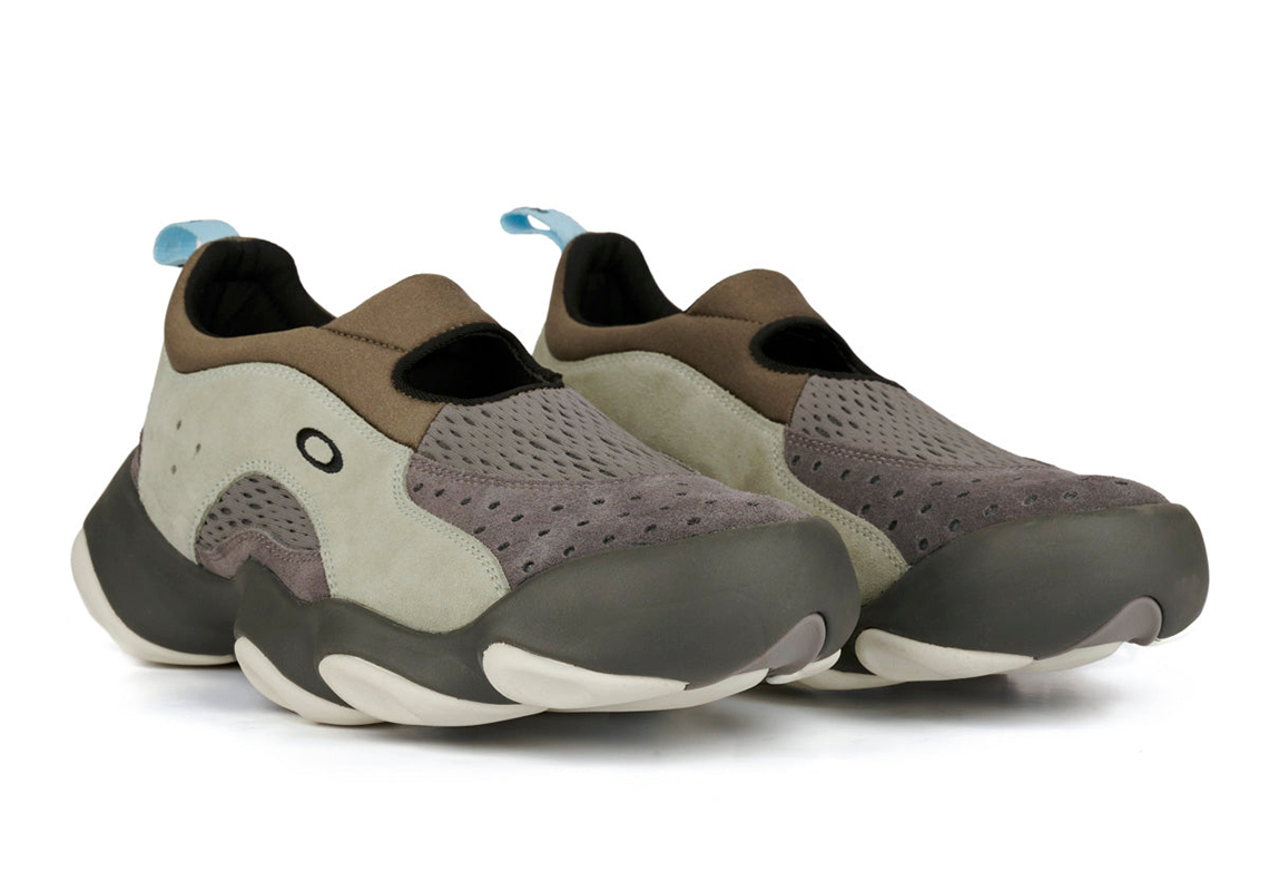 Ra mắt mẫu giày Brain Dead Oakley Flesh 2022 - 3