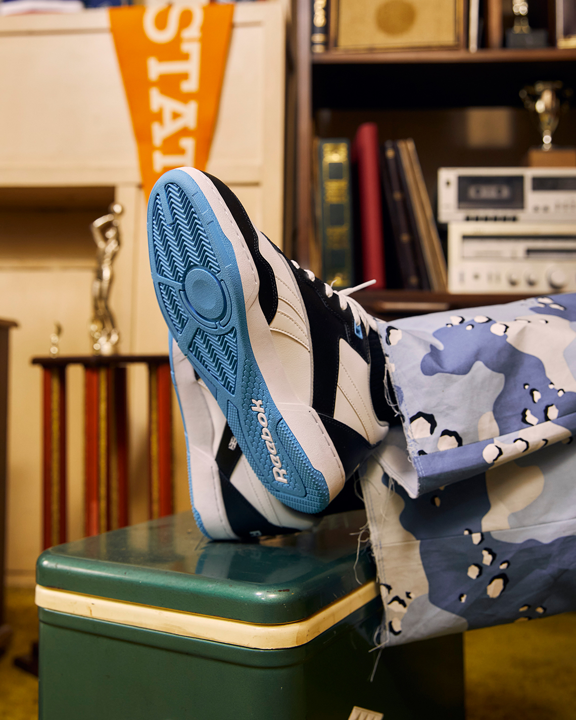 Reebok BB4000 II Changing Of The Guard thu hẹp khoảng cách giữa Shaq và Iverson - 8