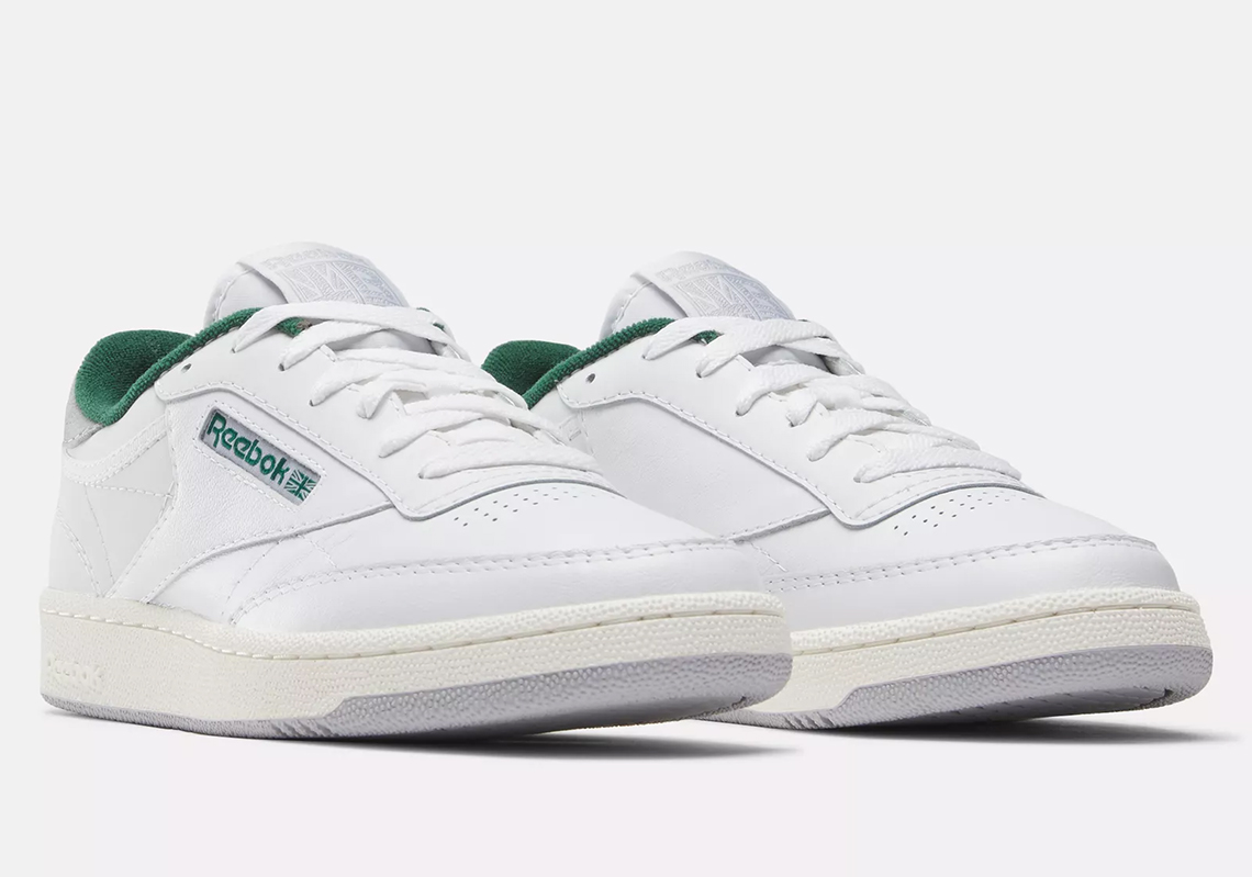 Reebok Club C 85 'Chalk/Dark Green': Sự kết hợp tuyệt vời cho phong cách thể thao - 2