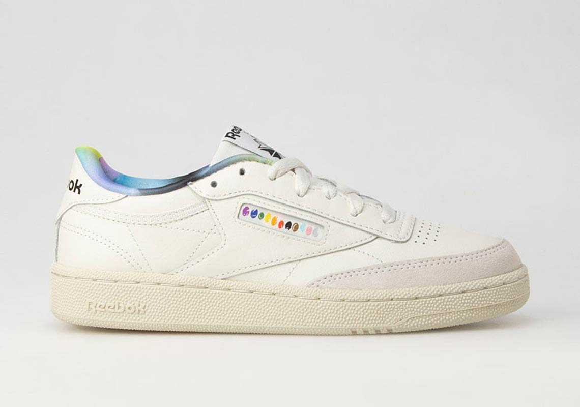 Reebok Club C ứng tuyển cho ngày lễ Phục Sinh với mẫu giày 'Trứng Phục Sinh' - 1