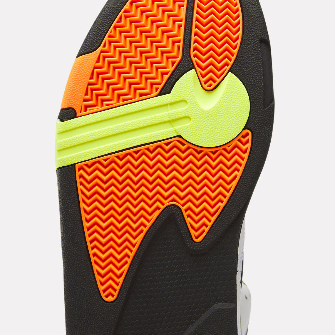 Reebok Pump Twilight Zone 'Solar Acid Yellow': Tái hiện mẫu giày kinh điển với gam màu Neon từ thập kỷ trước - 8