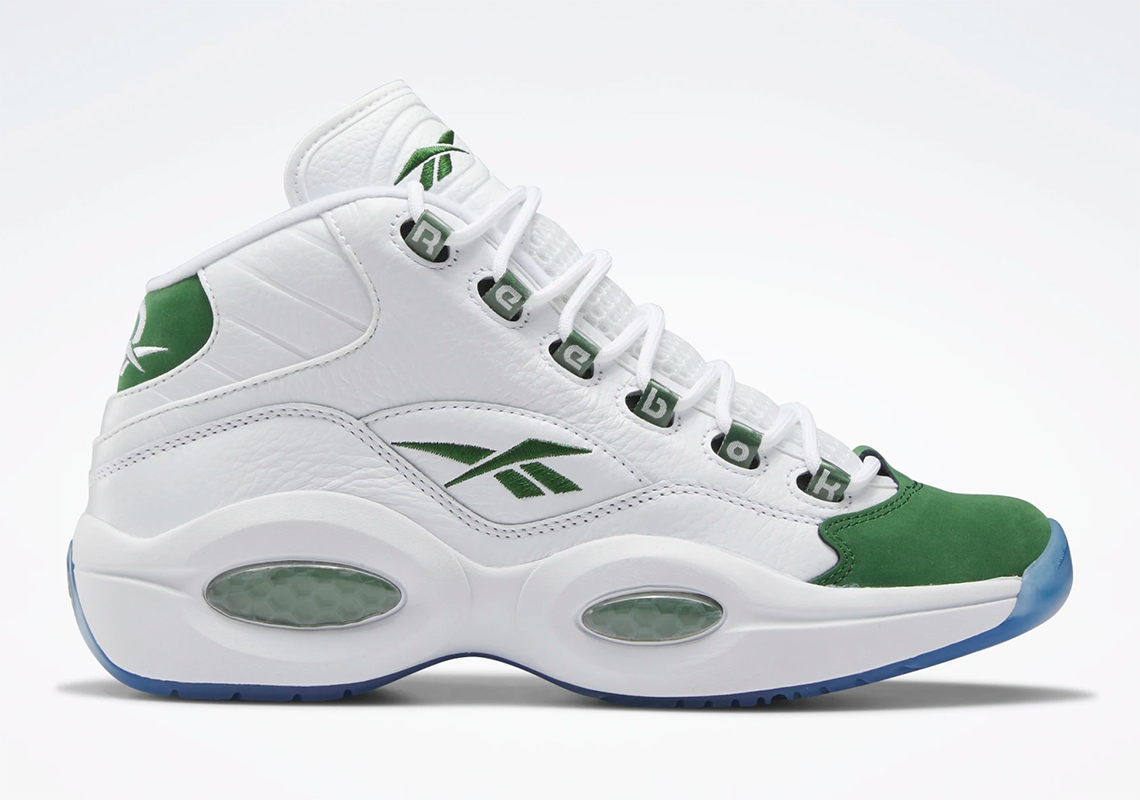 Reebok Question: Tái hiện phiên bản giày được Michigan State Spartans mặc trong chức vô địch năm 2000 - 2