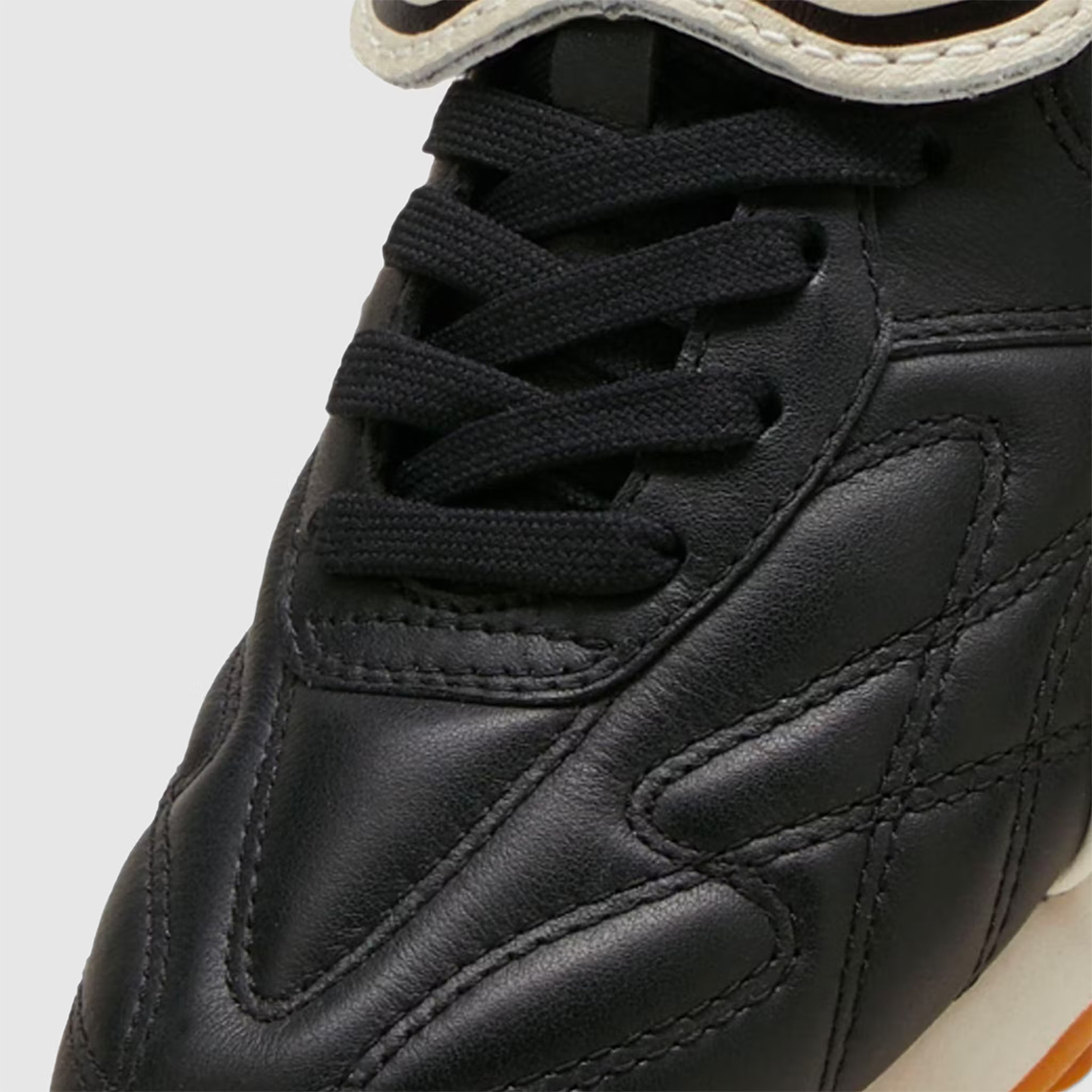 Rihanna và PUMA Hợp Tác Tái Xuất: Bộ Sưu Tập FENTY x PUMA Avanti Ra Mắt - 6