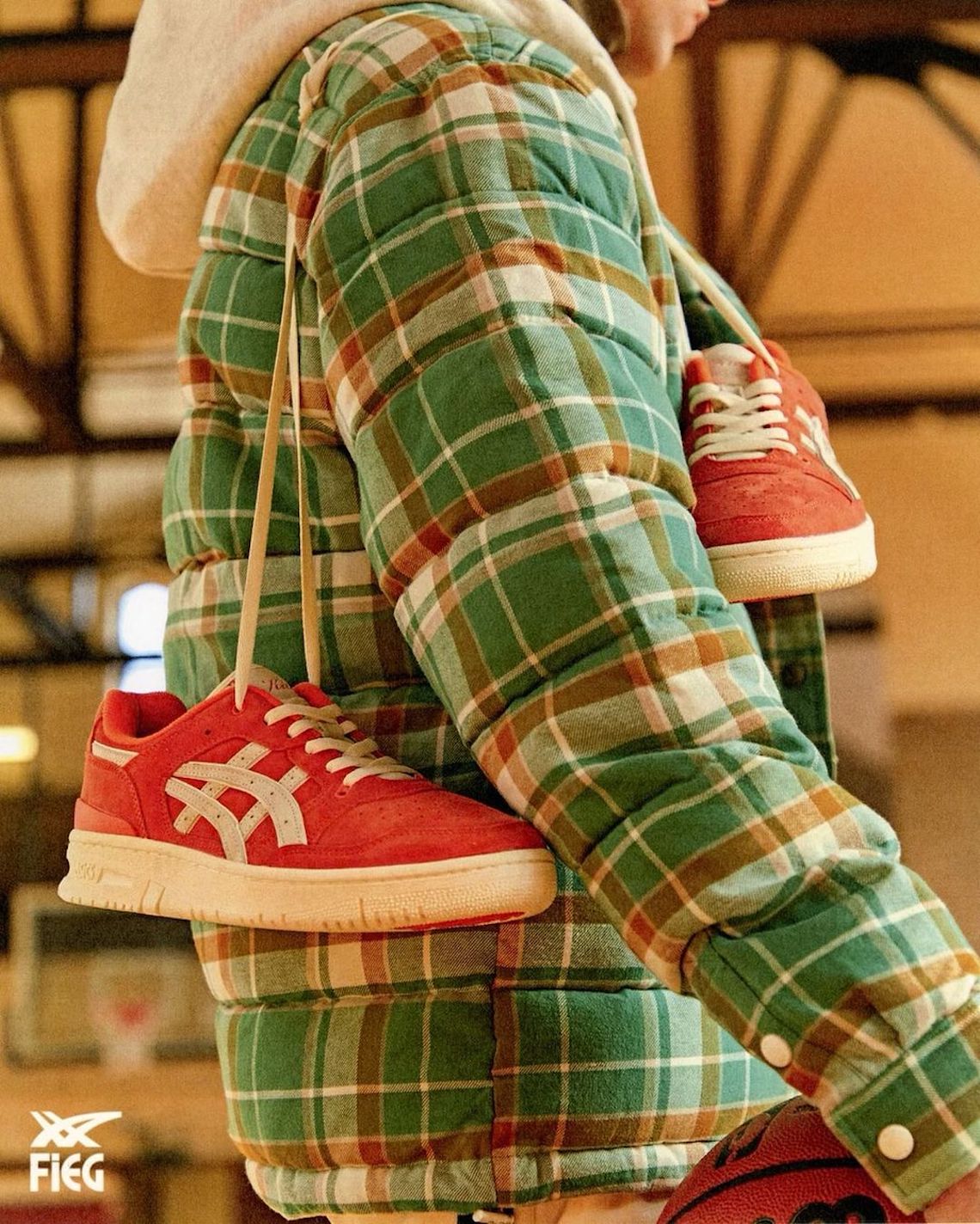 Ronnie Fieg hồi sinh ASICS EX89 với sự tôn vinh cho New York Knicks - 7