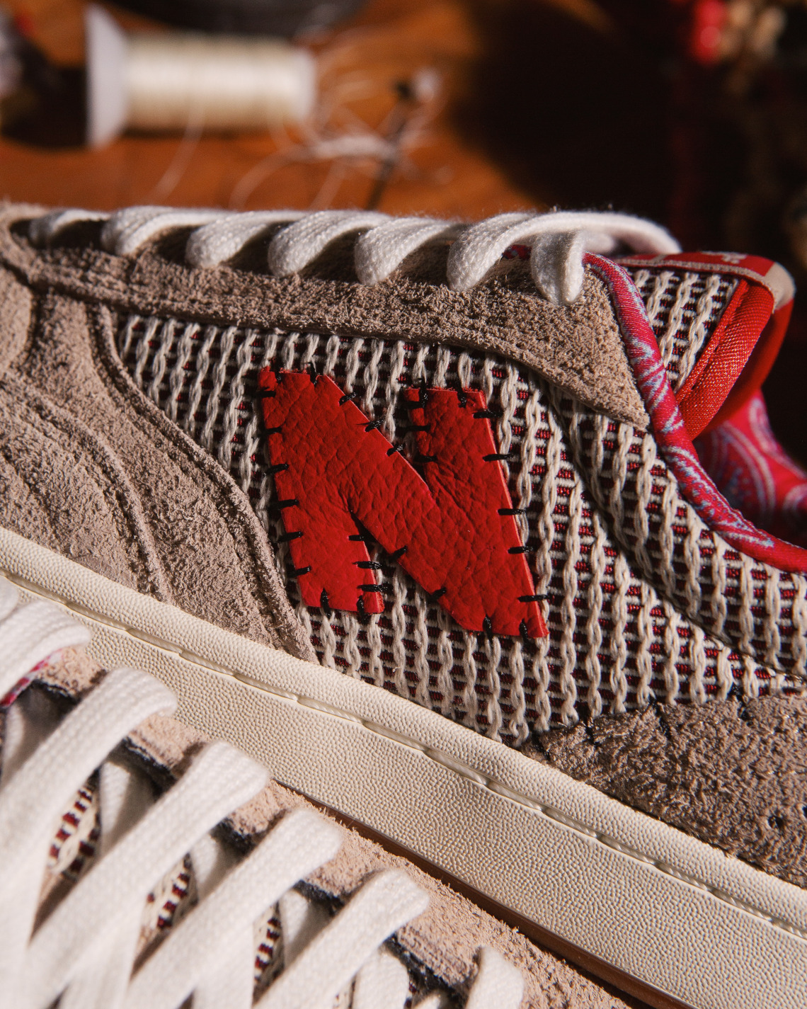 Rukus và New Balance Numeric Hợp Tác: Bí Mật Sneaker Với Chất Voodoo Độc Đáo! - 12