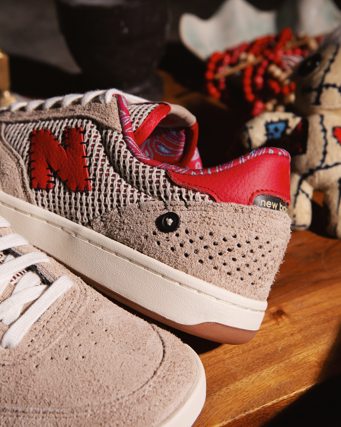 Rukus và New Balance Numeric Hợp Tác: Bí Mật Sneaker Với Chất Voodoo Độc Đáo! - 14