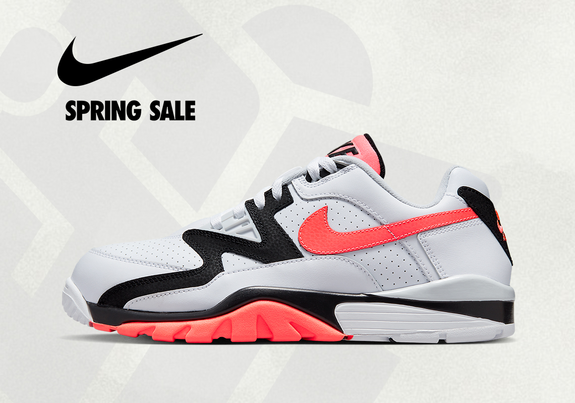 Sale Mùa Xuân Nike: Tận Hưởng Giá Ưu Đãi Cho 20 Đôi Giày Sneaker Tuyệt Vời - 11