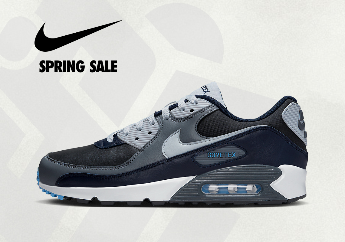 Sale Mùa Xuân Nike: Tận Hưởng Giá Ưu Đãi Cho 20 Đôi Giày Sneaker Tuyệt Vời - 14