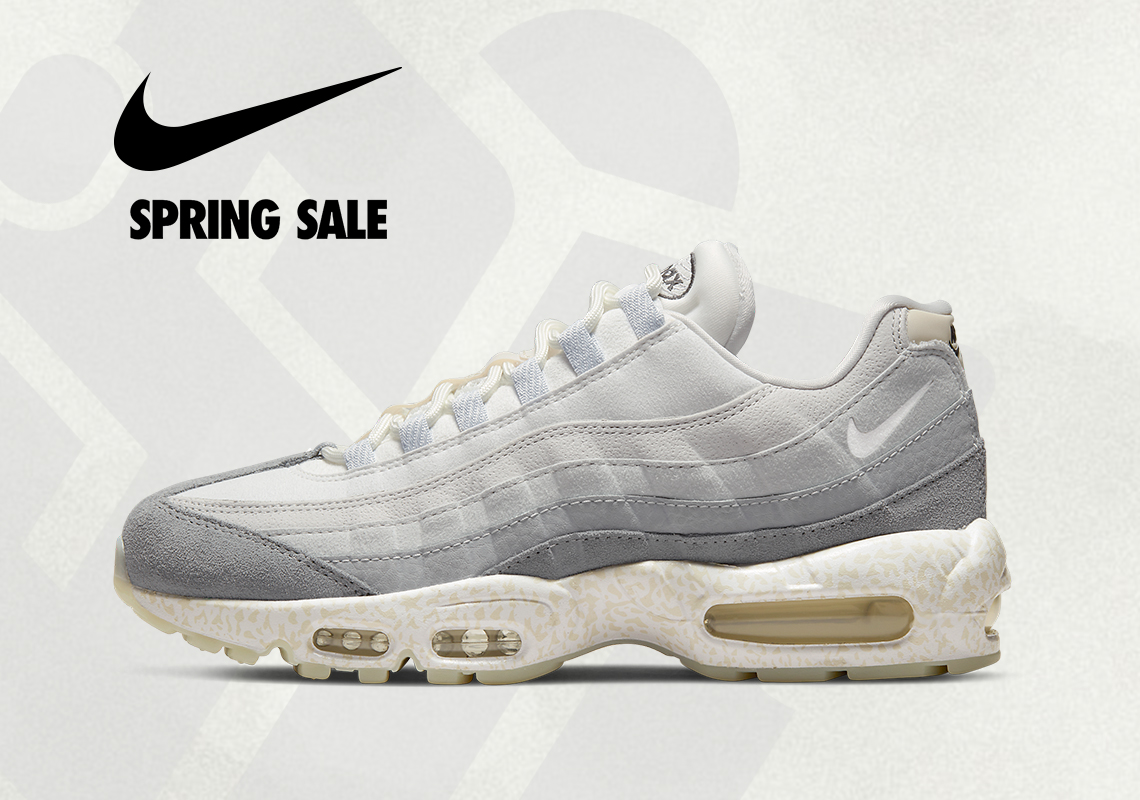 Sale Mùa Xuân Nike: Tận Hưởng Giá Ưu Đãi Cho 20 Đôi Giày Sneaker Tuyệt Vời - 17