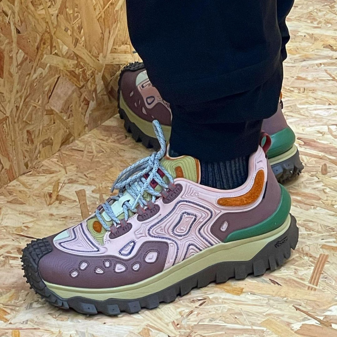 Salehe Bembury đang giúp mở rộng sê-ri Moncler Trailgrip với sự hợp tác thiên tài sắp tới - 3