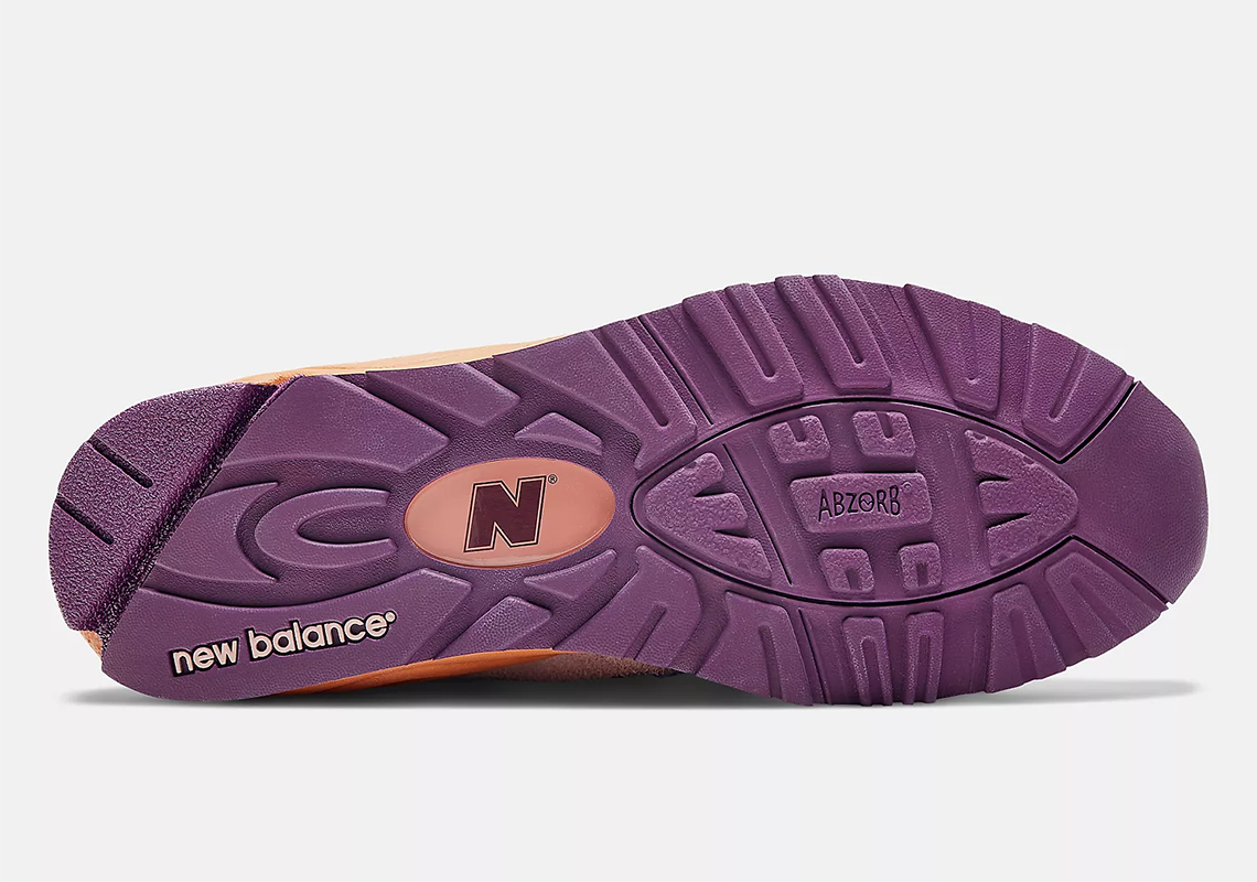 Salehe Bembury New Balance 990v2 Sand Be The Time được phát hành vào 22/12/2022 - 16