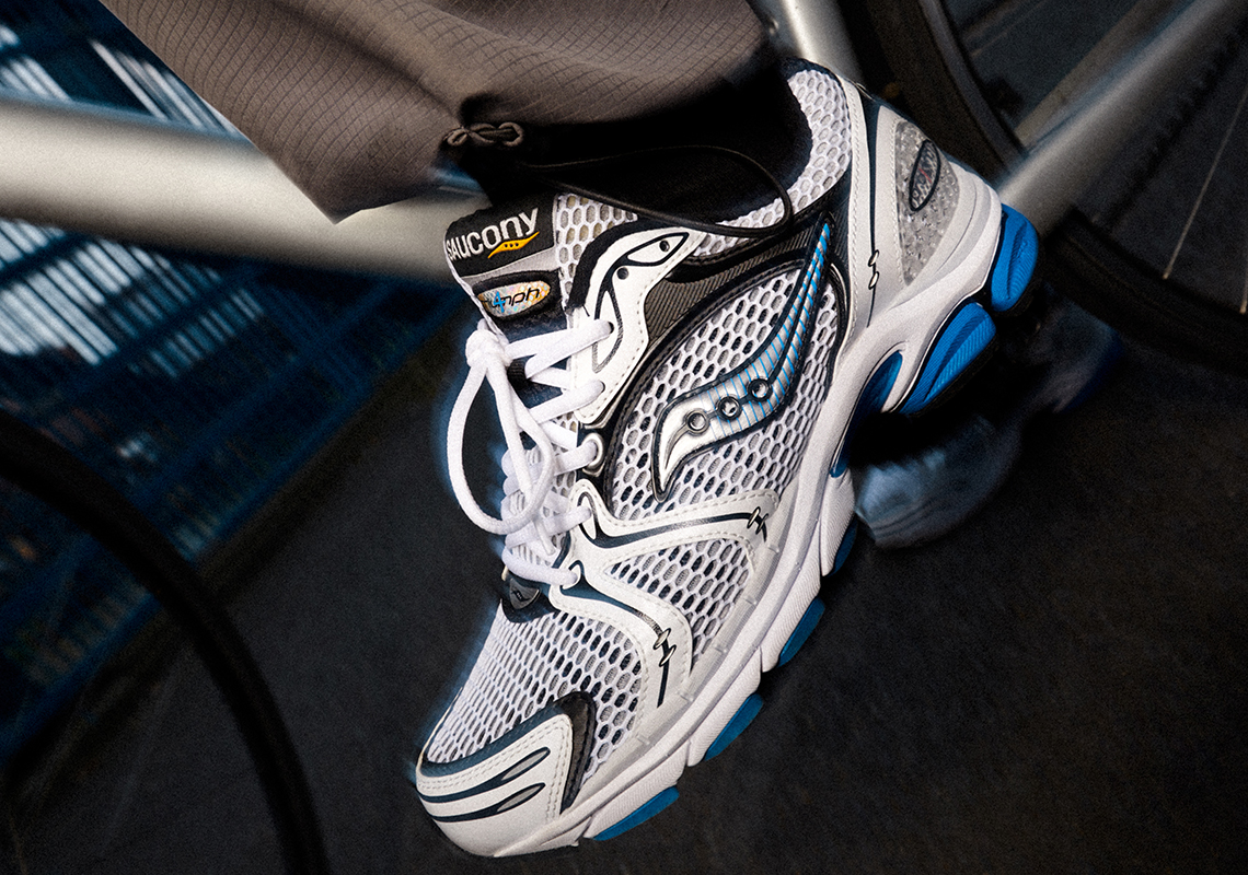 Saucony Originals phát hành lại ProGrid Triumph 4 năm 2007 - 5