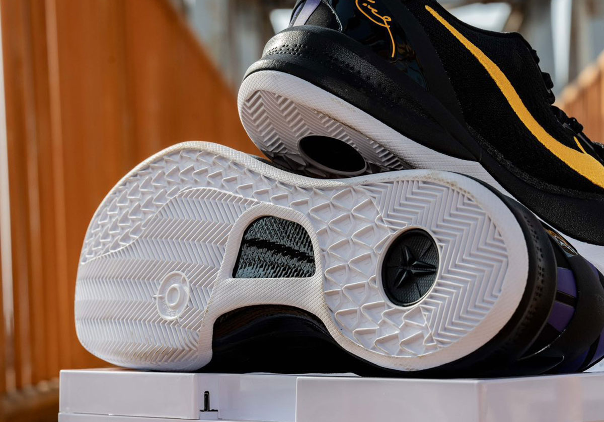 Siêu Phẩm Mới: Nike Kobe 8 Protro Black Mamba Lộ Diện! - 12